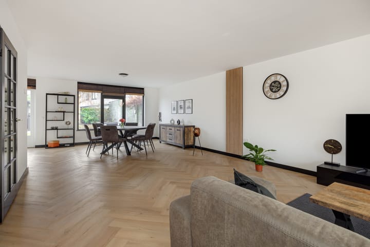 Foto 4 van Almstein 19