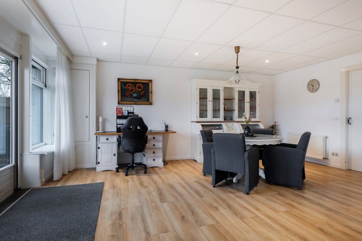 Foto 50 van Oosteinde 51