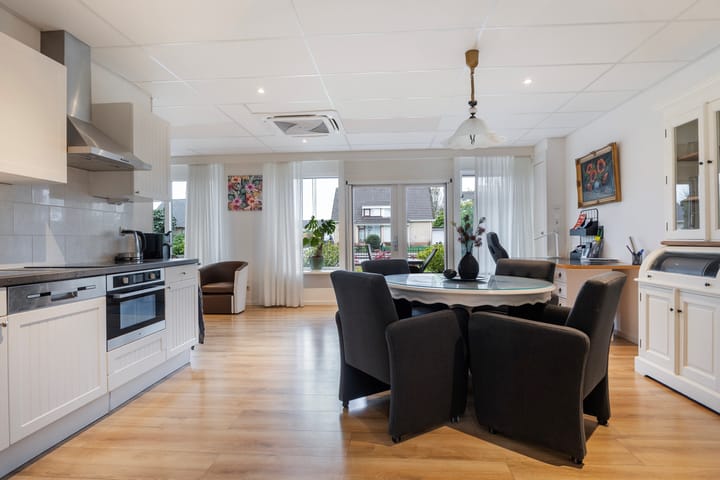 Foto 53 van Oosteinde 51