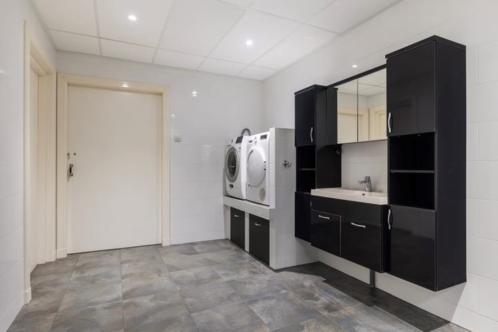 Foto 60 van Oosteinde 51