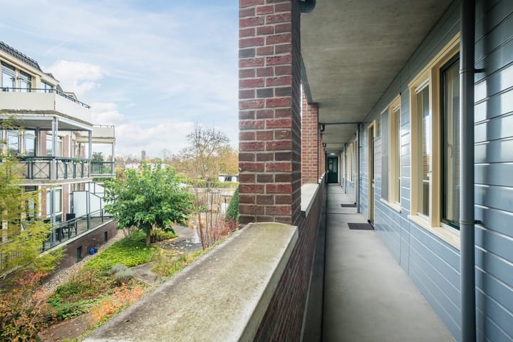 Foto 8 van Emmastraat 5-M