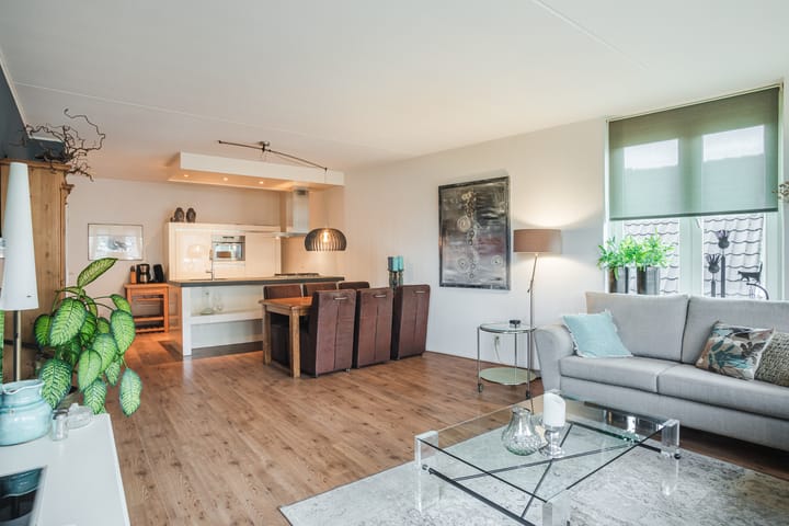 Foto 18 van Emmastraat 5-M