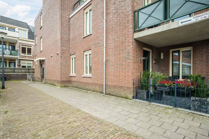 Foto 44 van Emmastraat 5-M