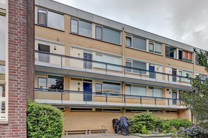 Photo 3 of Schollevaarstraat 48