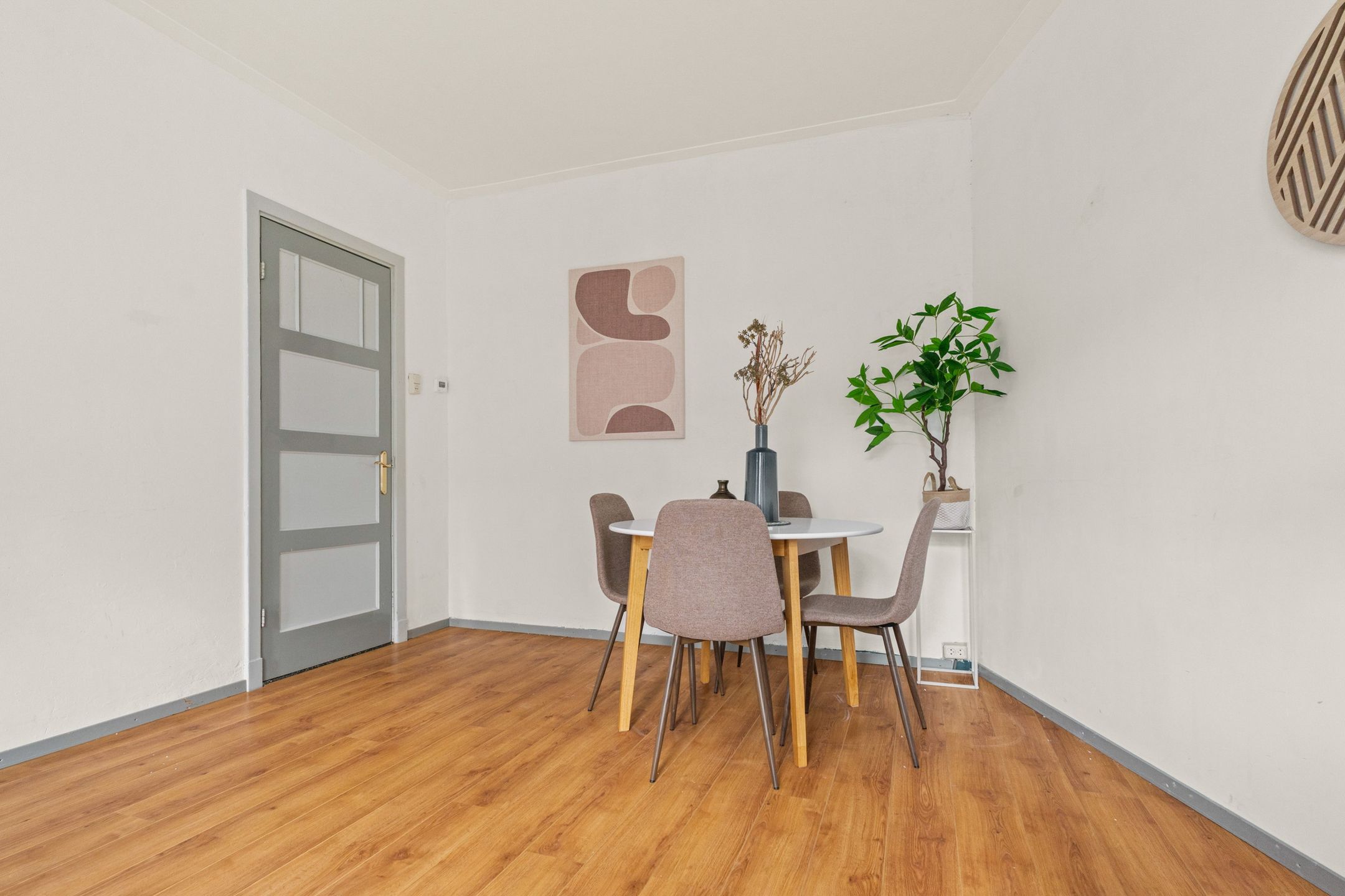 Foto 3 van van Heutszstraat 57