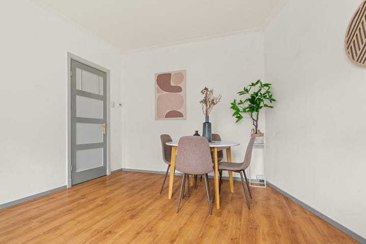 Foto 3 van van Heutszstraat 57