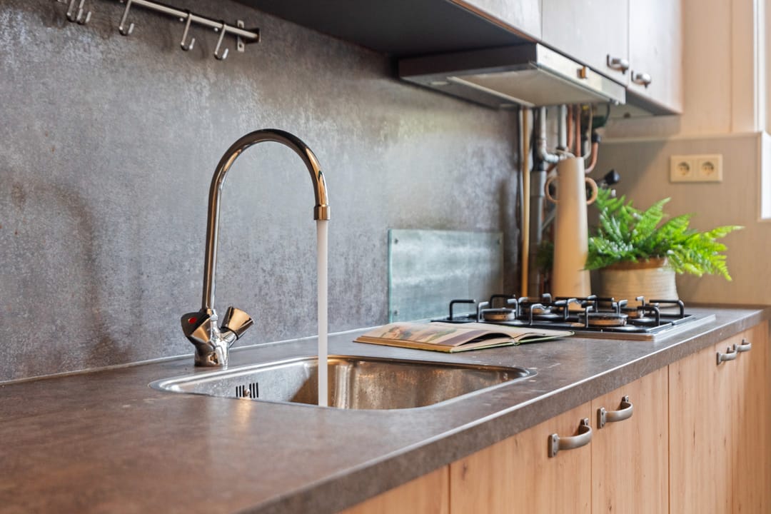 Foto 16 van van Heutszstraat 57