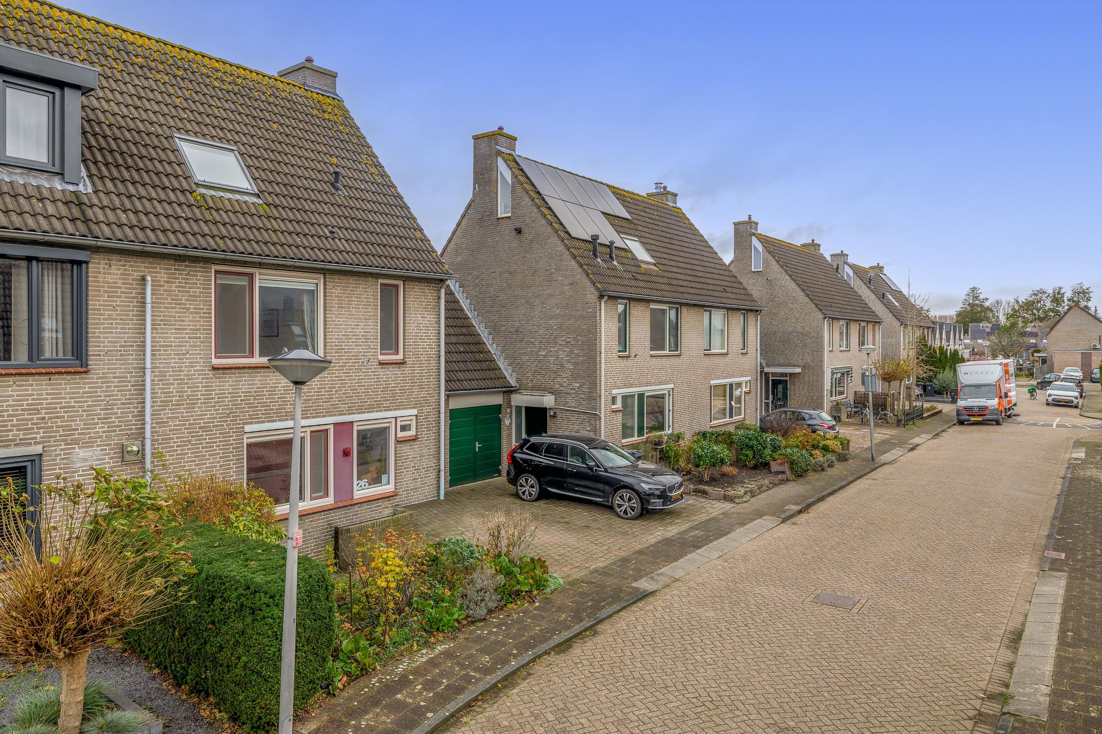 Photo 6 of Aert van Nesstraat 26