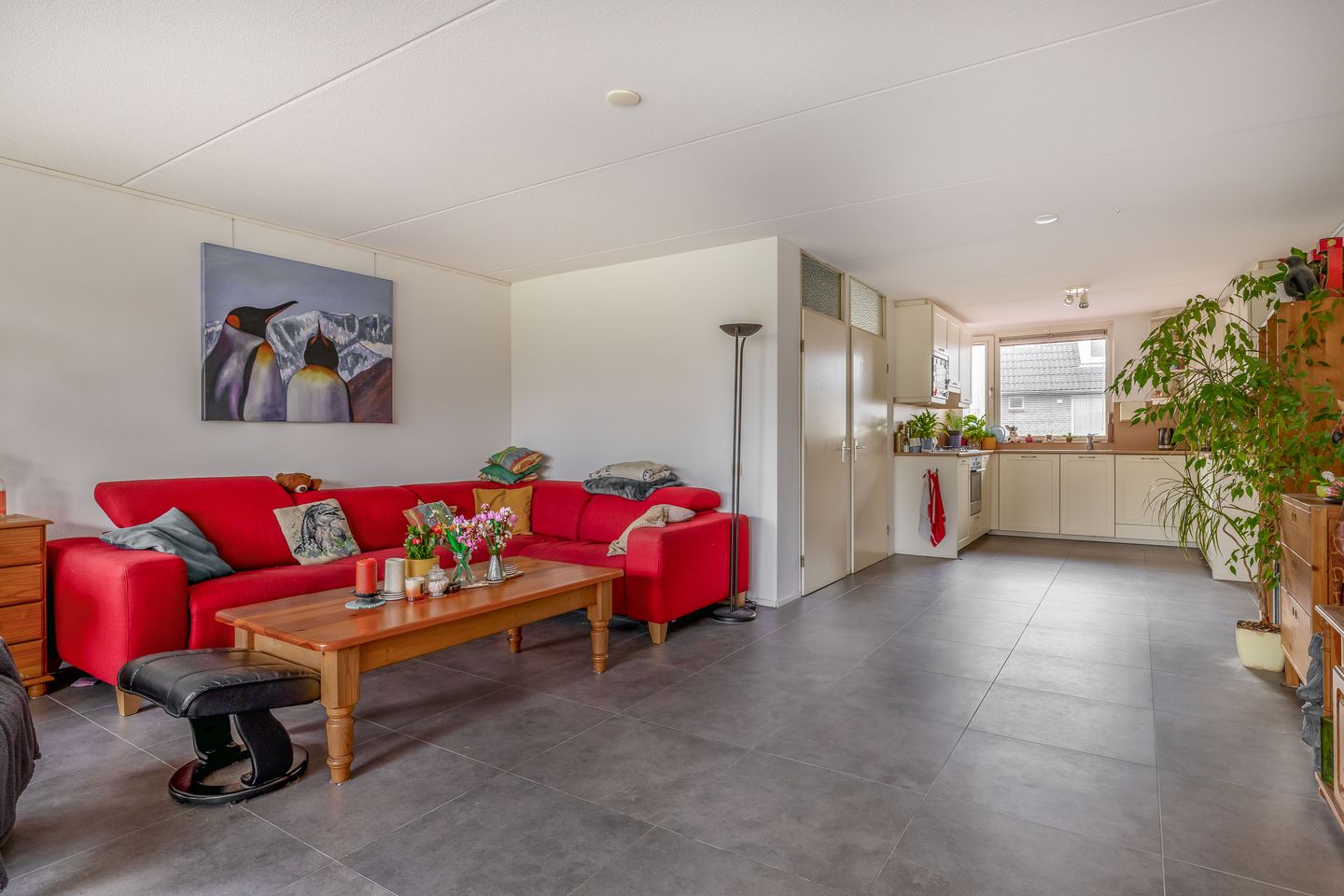 Photo 14 of Aert van Nesstraat 26