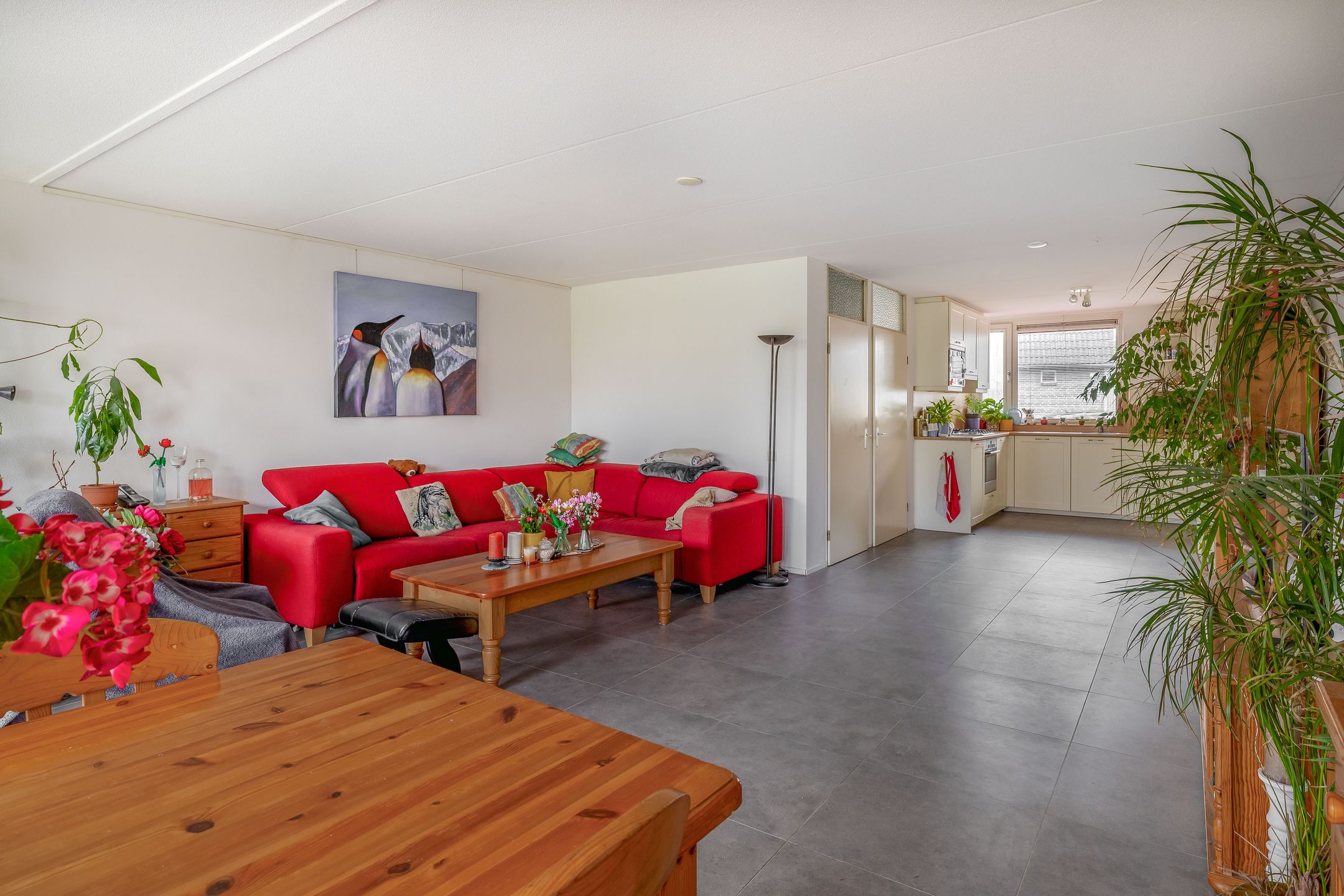 Photo 18 of Aert van Nesstraat 26