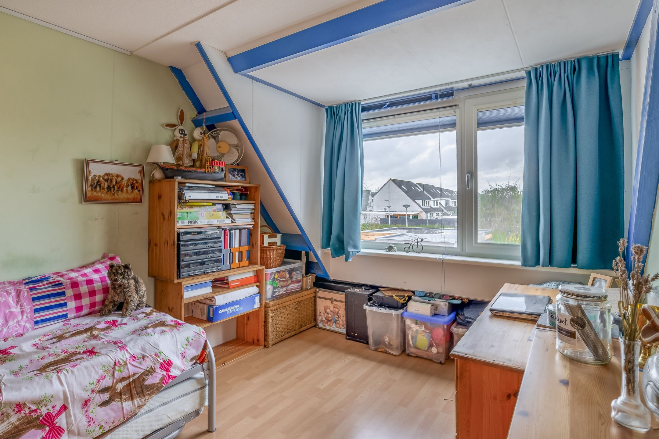 Photo 33 of Aert van Nesstraat 26