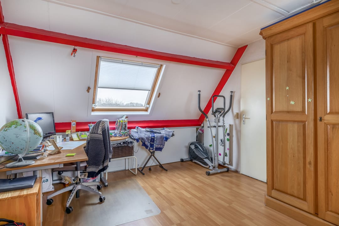 Photo 37 of Aert van Nesstraat 26