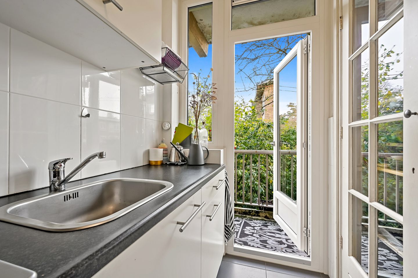 Photo 4 of Burgemeester Elsenlaan 131