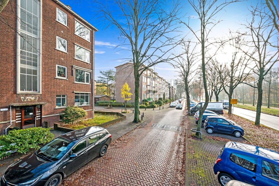 Photo 8 of Burgemeester Elsenlaan 131