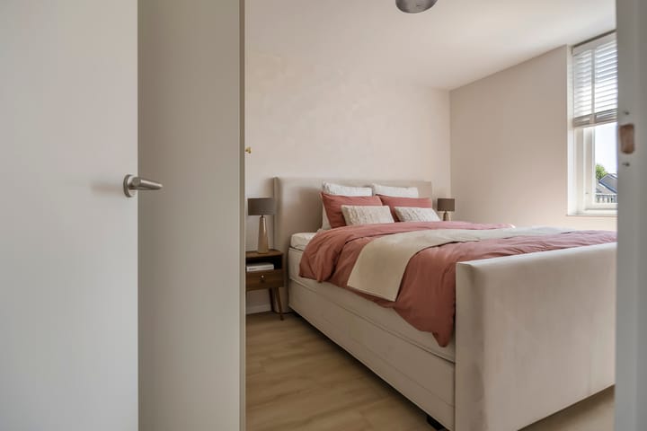 Photo 17 of Jacob de Wittstraat 32