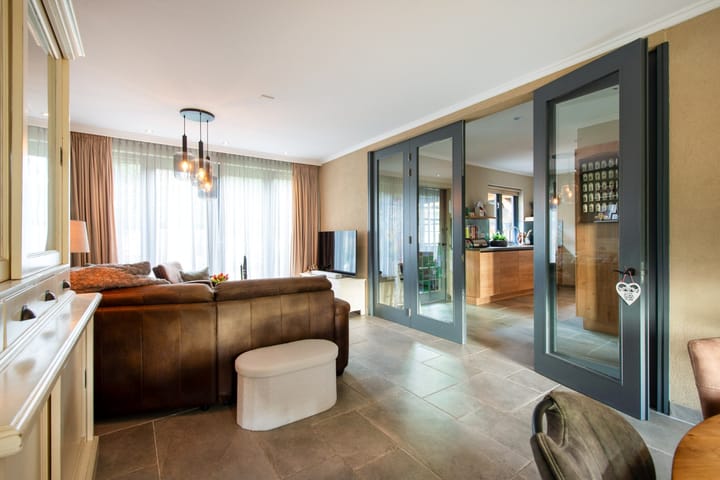 Foto 2 van Domeinstraat 3