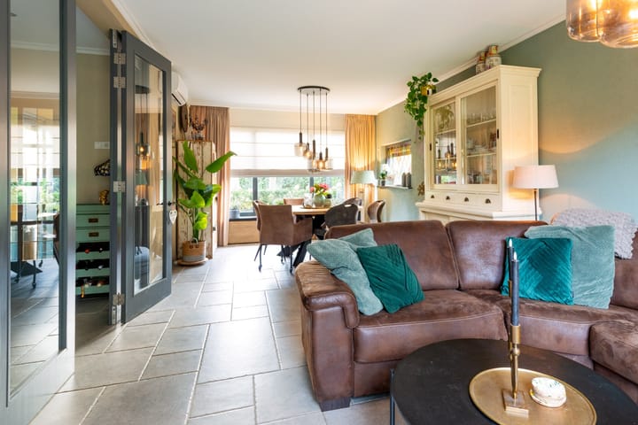 Foto 4 van Domeinstraat 3