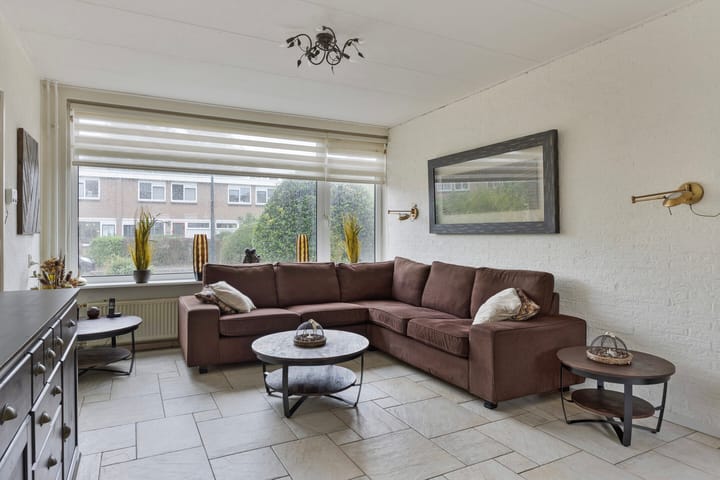 Photo 2 of Metselaarsstraat 21