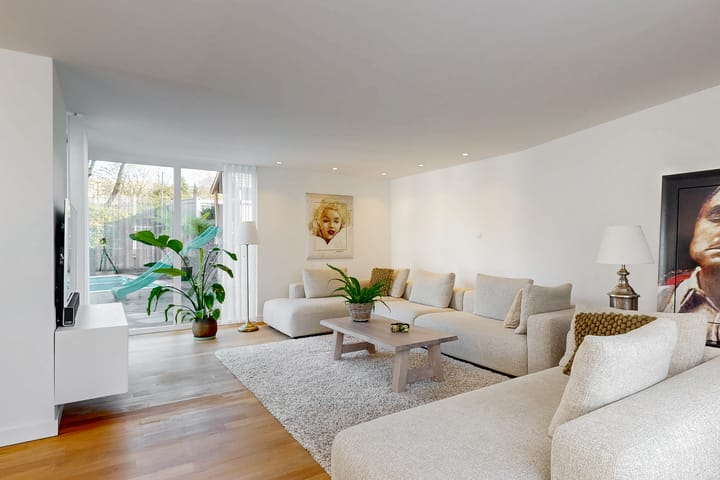 Photo 8 of Raadhuisstraat 34