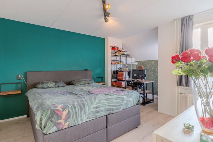 Photo 20 of Kamille 47