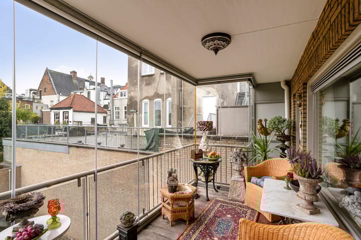 Photo 4 of Catharinastraat 6-B