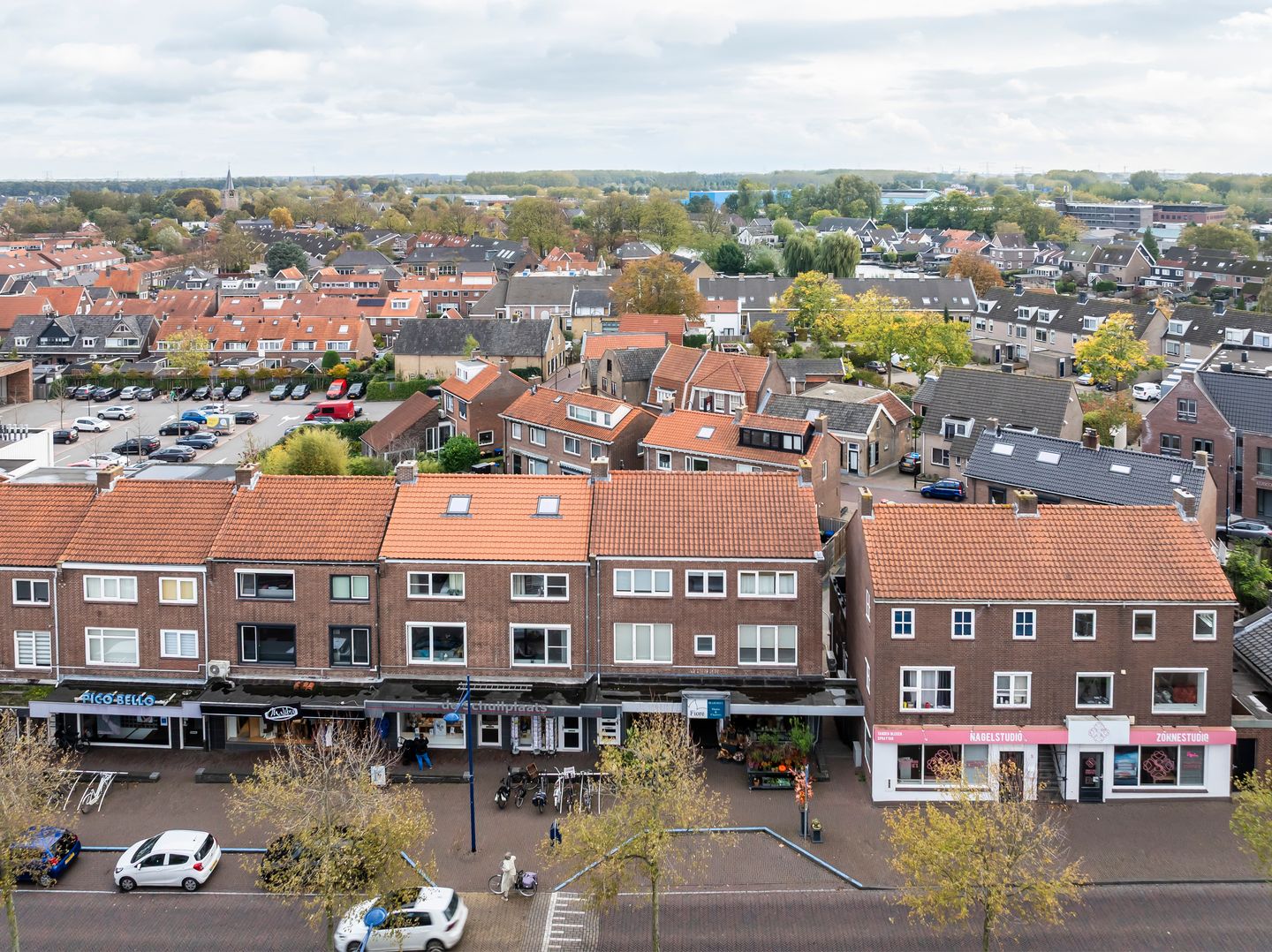 View photo 2 of Plantageweg 15