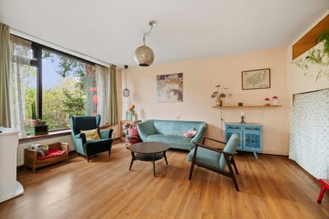 Reelaar 10 tertiary image