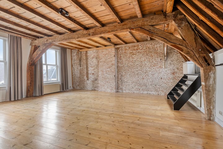 Photo 4 of Breestraat 123-B