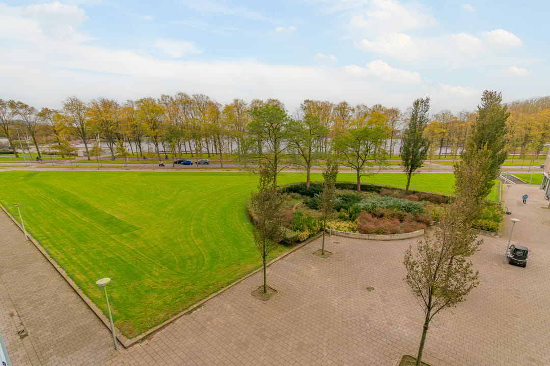 Foto 11 van Burgemeester Hogguerstraat 81