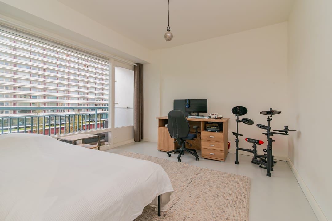 Foto 13 van Burgemeester Hogguerstraat 81