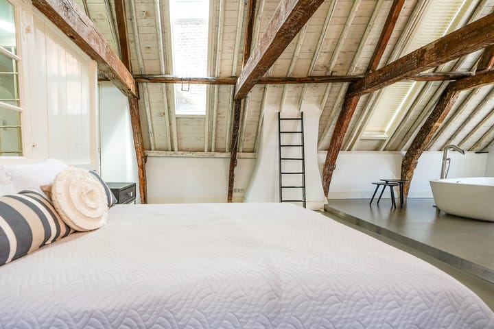 Photo 25 of Nieuwe Rijn 17