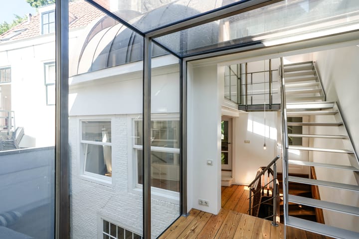 Photo 60 of Nieuwe Rijn 17