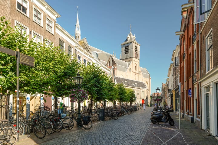 Photo 81 of Nieuwe Rijn 17