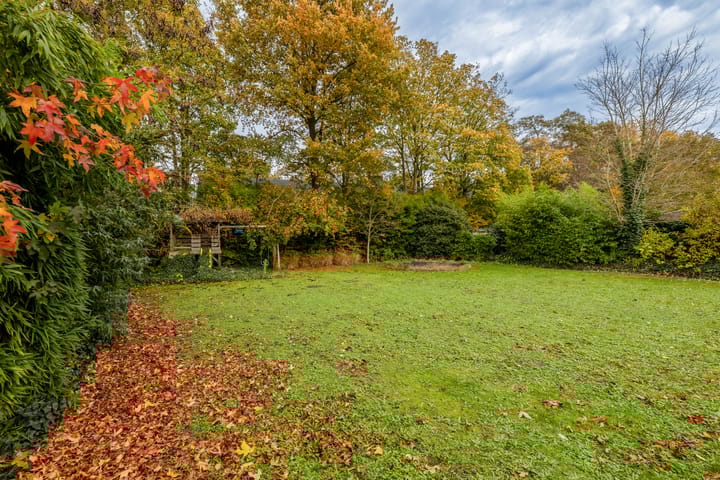 Photo 14 of Heistraat 36