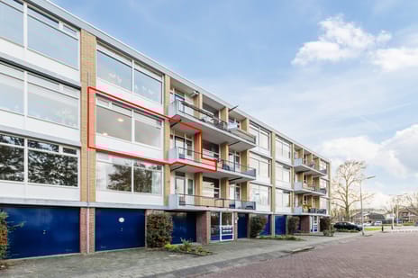 Gravenstein 72 secondary image