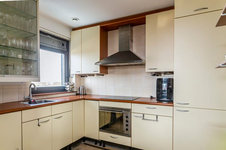 Photo 12 of Grevenbergstraat 45