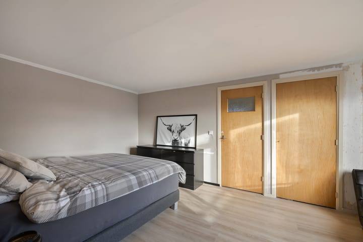 Photo 20 of Brugstraat 23