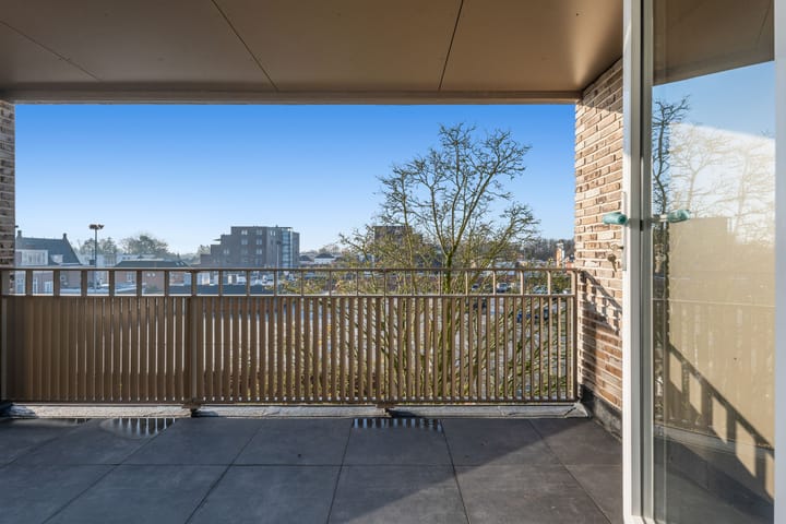 Photo 7 of van Beresteijnstraat 18-E