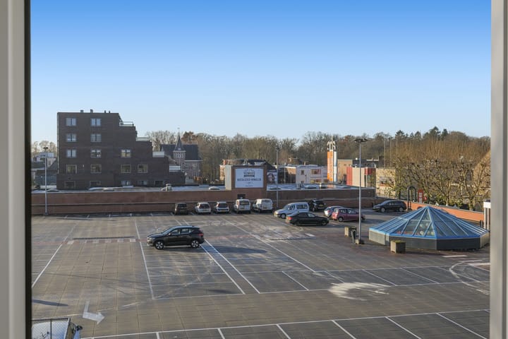 Photo 11 of van Beresteijnstraat 18-E