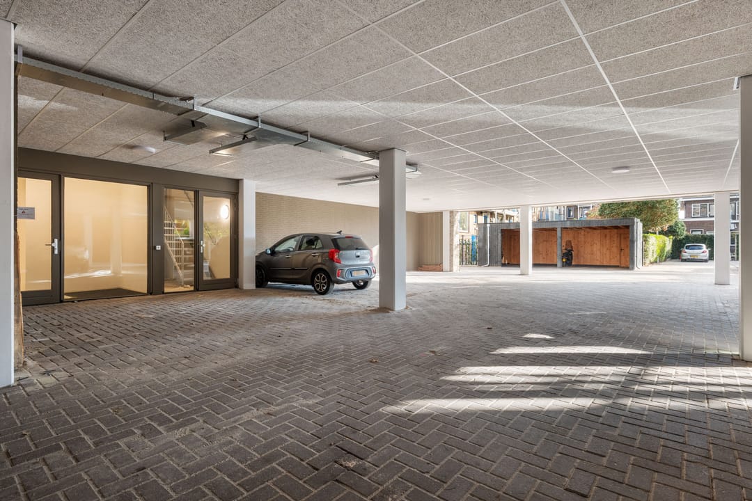 Foto 28 van van Beresteijnstraat 18-E