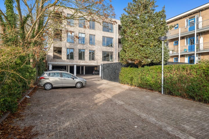 Photo 31 of van Beresteijnstraat 18-E