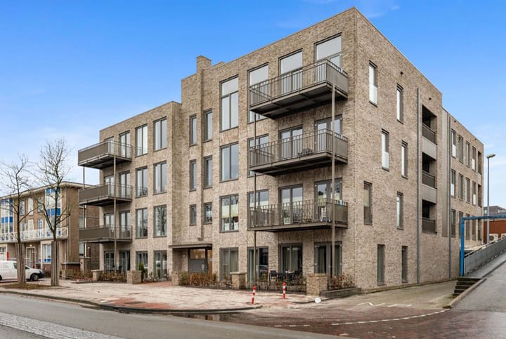 Foto 1 van van Beresteijnstraat 14-C