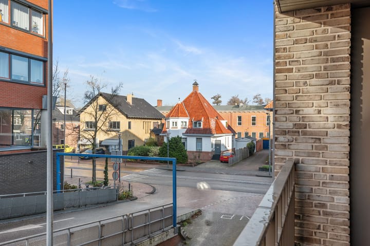 Foto 8 van van Beresteijnstraat 14-C