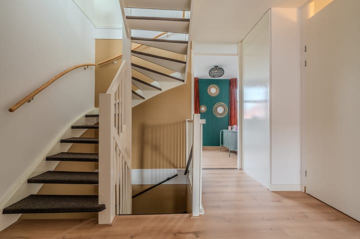 Photo 25 of Waalstraat 8