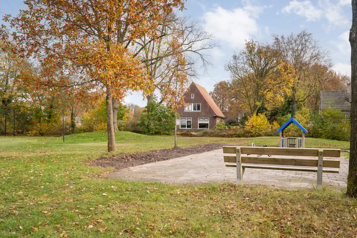 Foto 50 van Kroesenallee 17