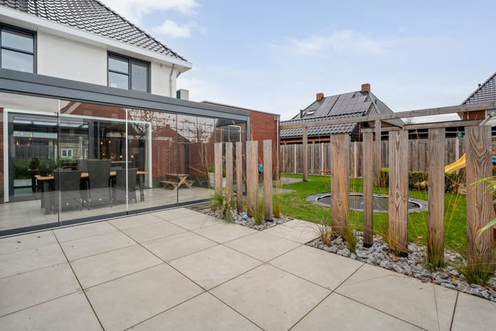 Foto 42 van Fernhoutwerf 17