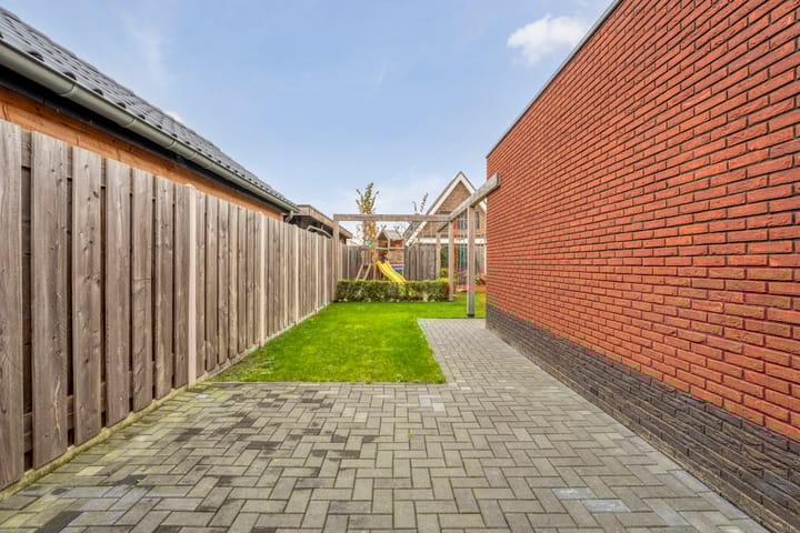 Foto 47 van Fernhoutwerf 17