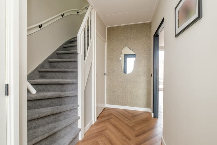 Photo 8 of Stuivenbergstraat 102