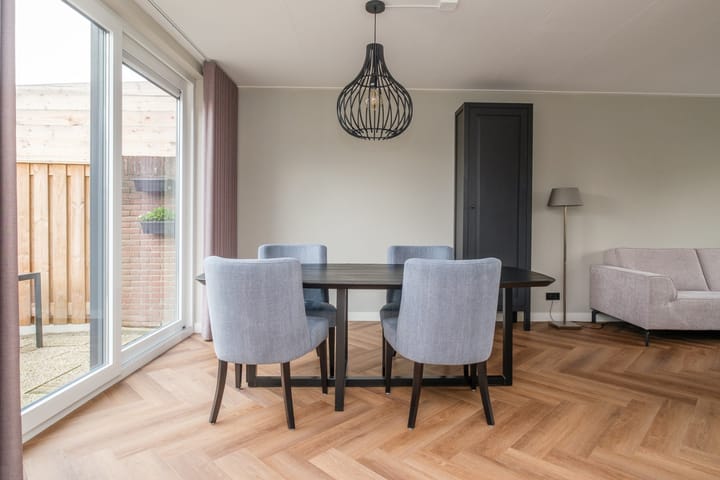 Photo 15 of Stuivenbergstraat 102