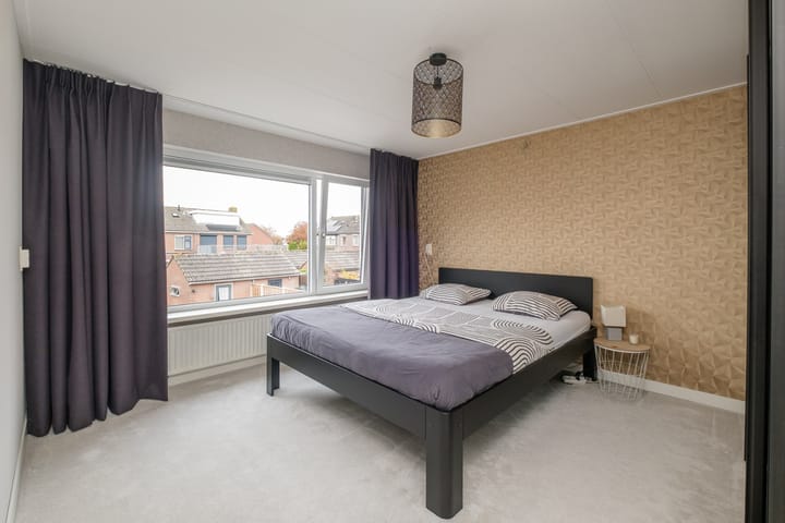 Photo 21 of Stuivenbergstraat 102